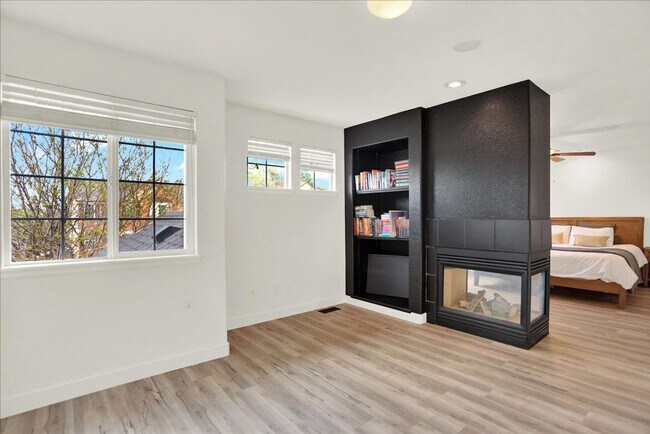 Building Photo - Stunning 3 Bedroom Home in Parker, Mountai...