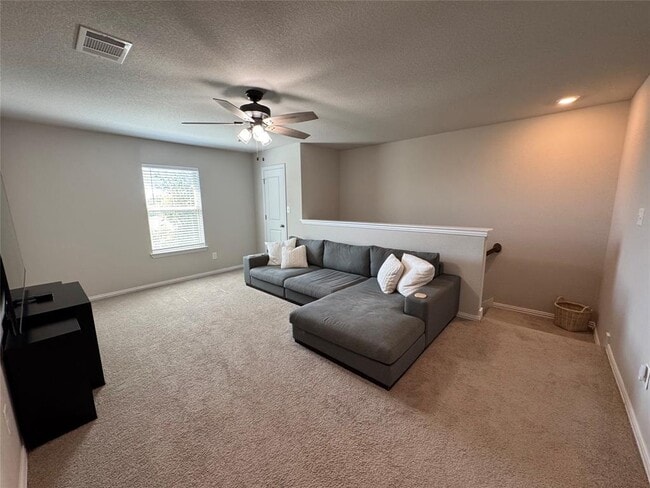 Building Photo - 247 Simon