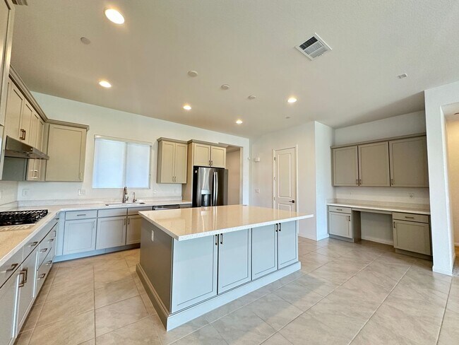 Building Photo - Summerlin Home for Rent