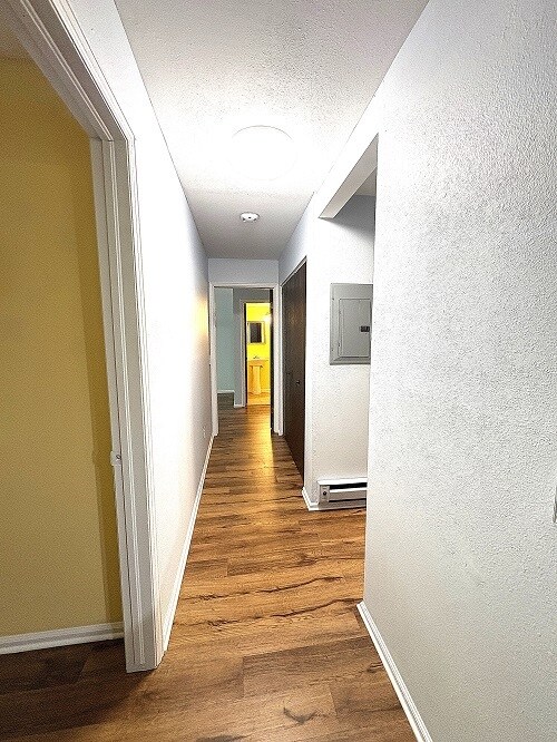 Building Photo - 14896 E 2nd Ave