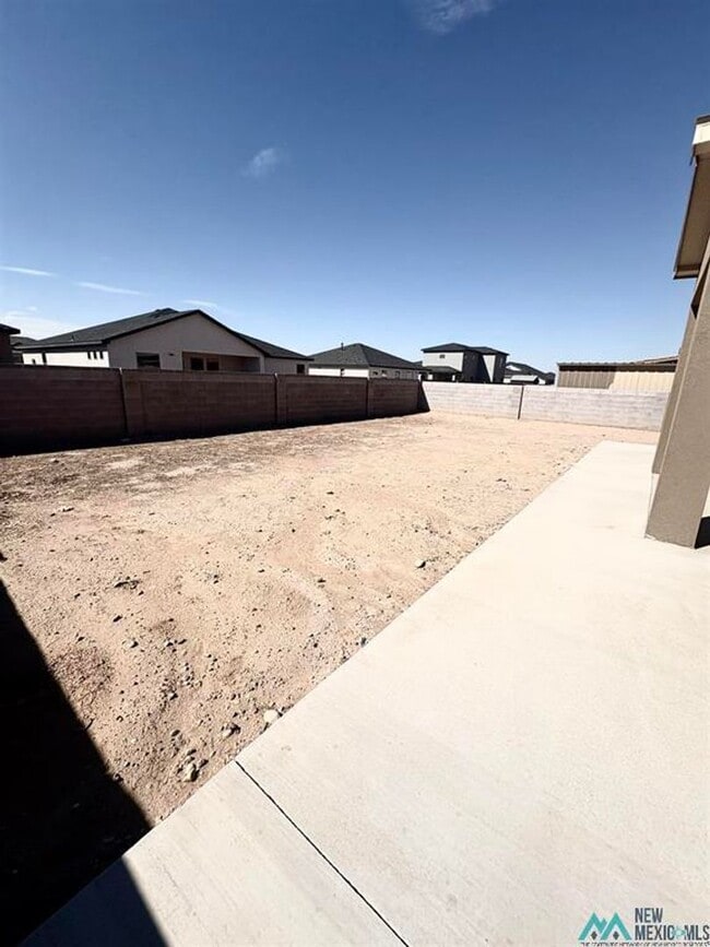 Building Photo - Large Four Bedroom Newer Construction Home