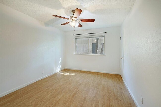 Building Photo - 11720 Running Fox Trail