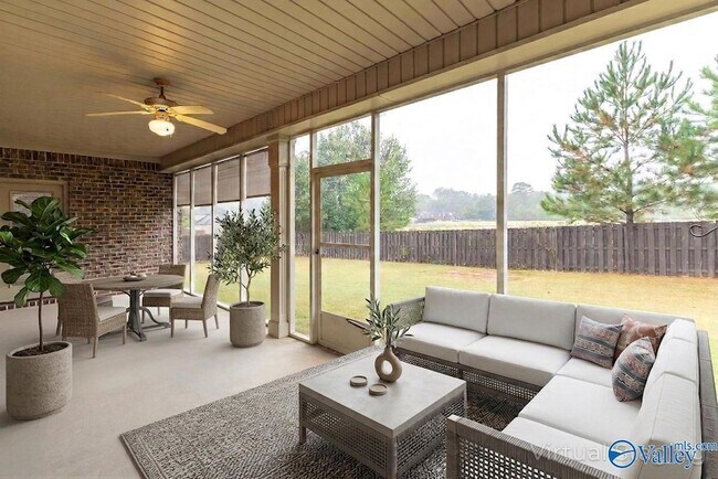 Building Photo - 126 Autumn Wind Dr