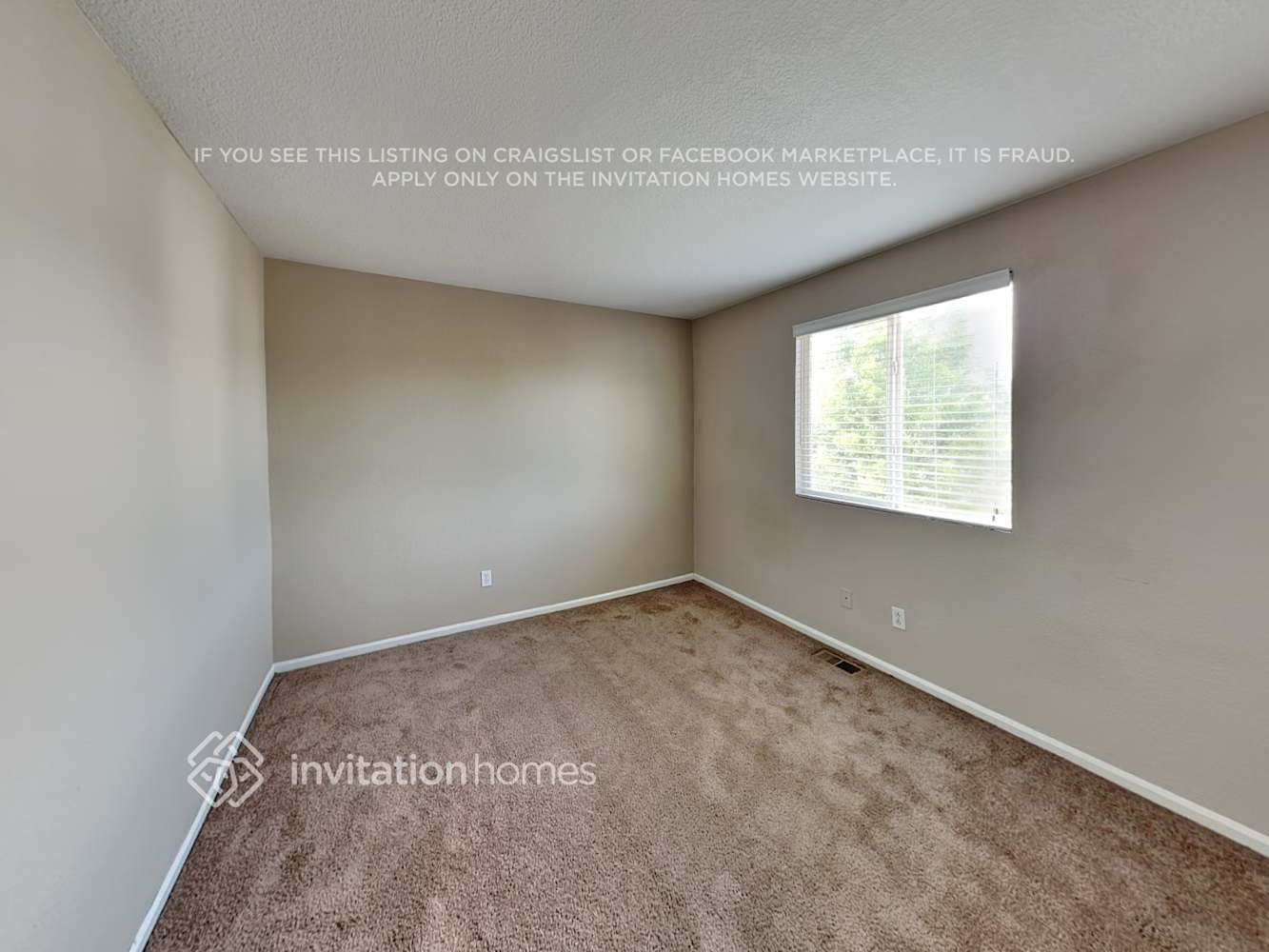 Building Photo - 1465 Hummingbird Cir
