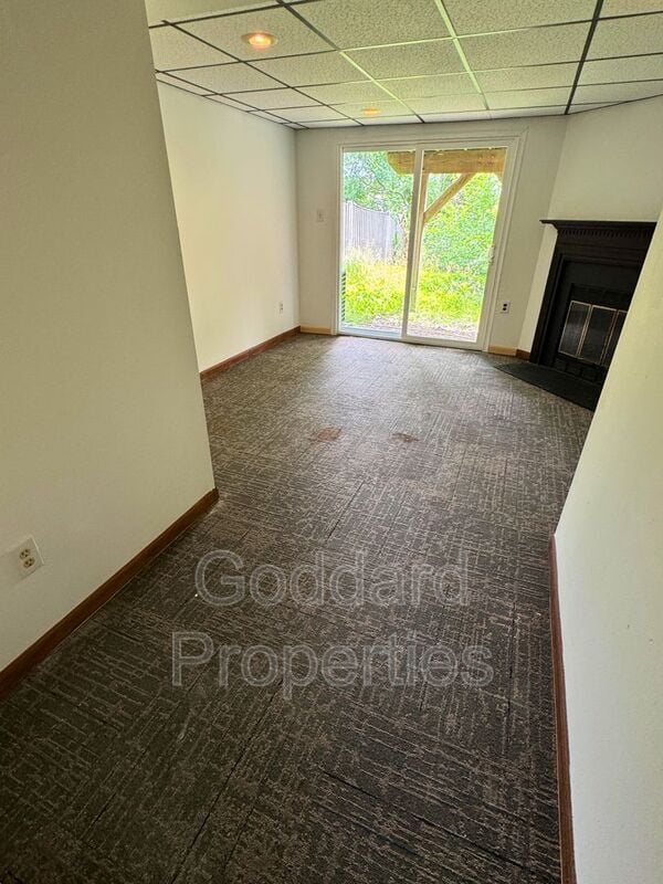 Building Photo - 1353 E Spring Meadow Ct