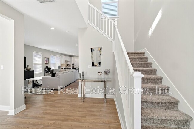 Building Photo - 6942 Cherry Creek Blvd