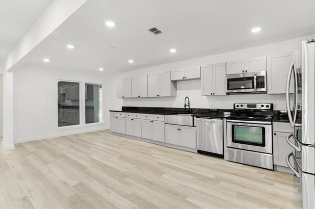 Building Photo - 2149 Willow Pl