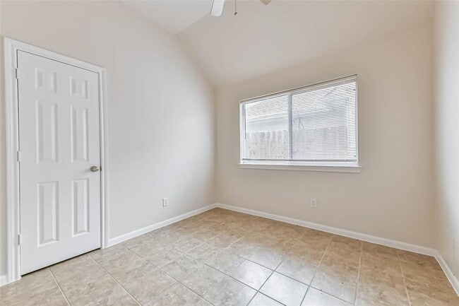 Building Photo - 10222 West Palm Lake Drive