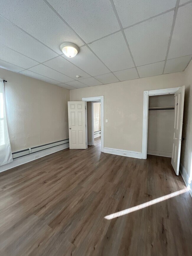 Building Photo - 1225 Lehigh St