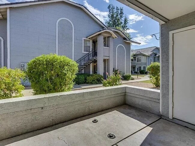 Building Photo - 2910 W Marconi Ave