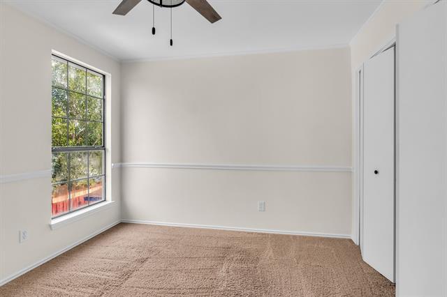 Building Photo - 903 Azalia Dr