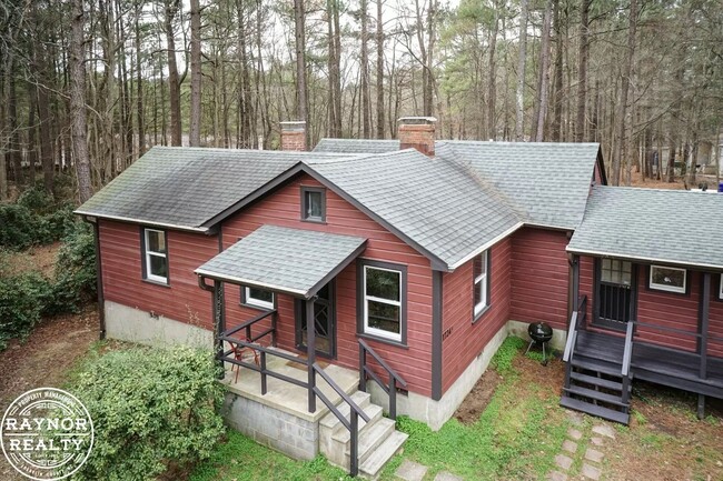 Building Photo - 1724 Legion Rd