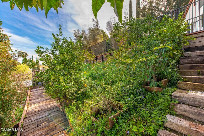 Building Photo - 5076 Escobedo Dr