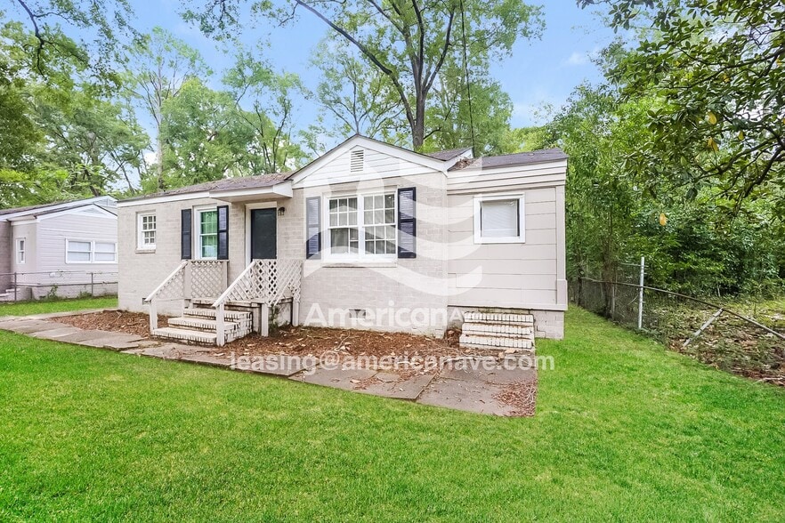 Building Photo - 2438 Pye Ave