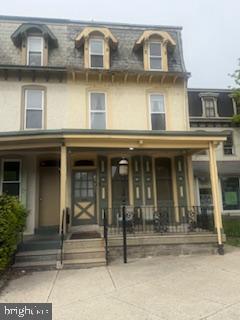 Building Photo - 6232 Ridge Ave