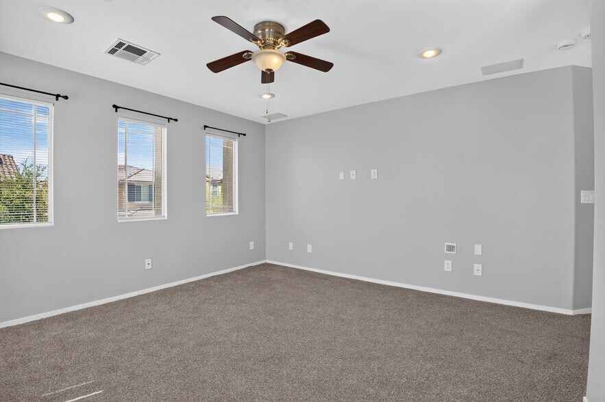 Building Photo - 10648 Bandera Mountain Ln