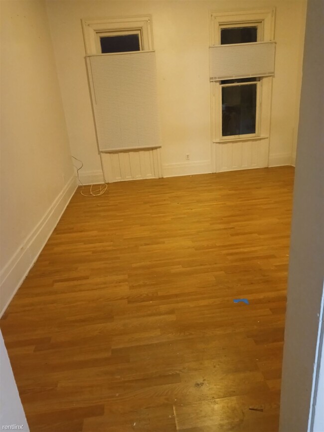 Primary Photo - 1 br, 1 bath Duplex - 510 North College St...