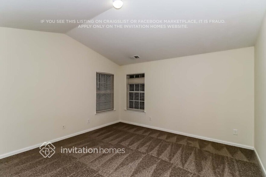 Building Photo - 721 Carly Court