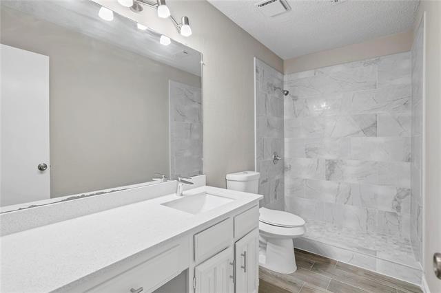 Building Photo - 9724 Summerwood Cir