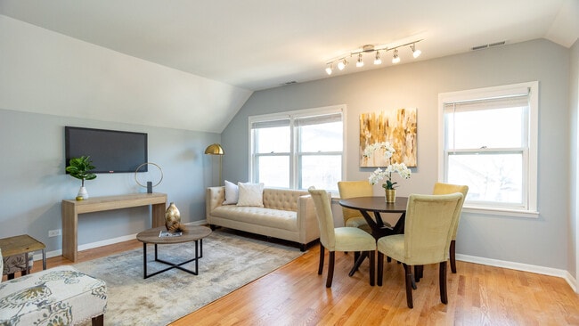 Building Photo - 3729 N Clifton Ave