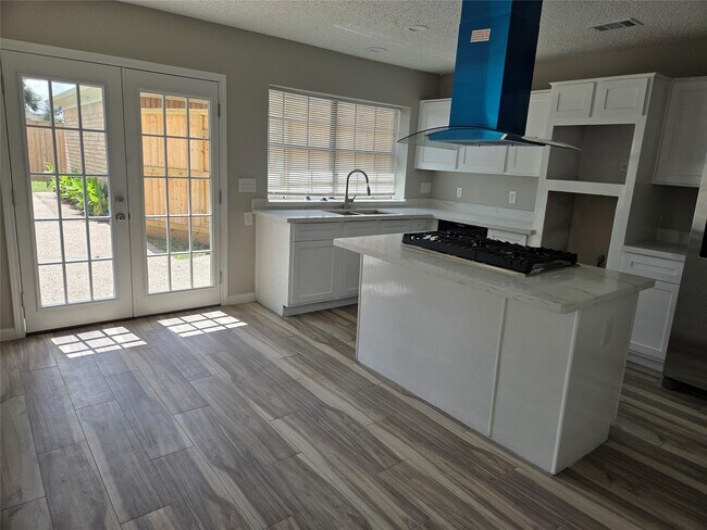 Building Photo - 14959 Havenridge Dr