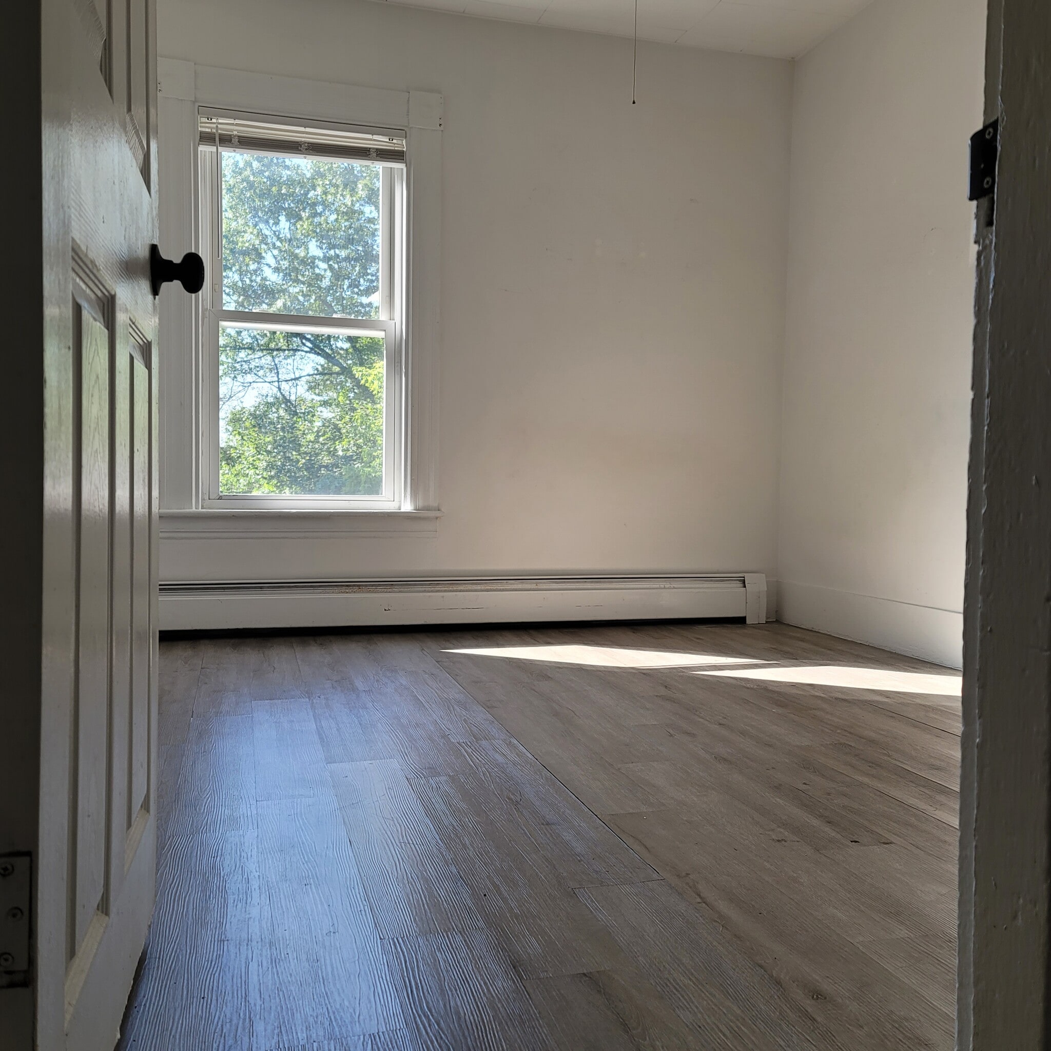 Building Photo - 414 Amory St