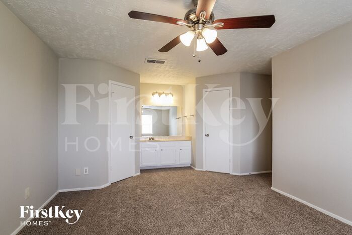 Building Photo - 2507 Ironclad Dr
