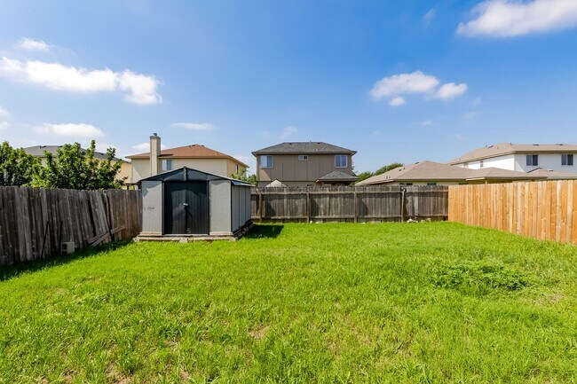 Building Photo - 4906 Causeway Ct