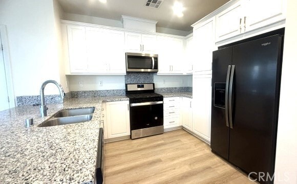 Building Photo - 2838 E Brut Privado