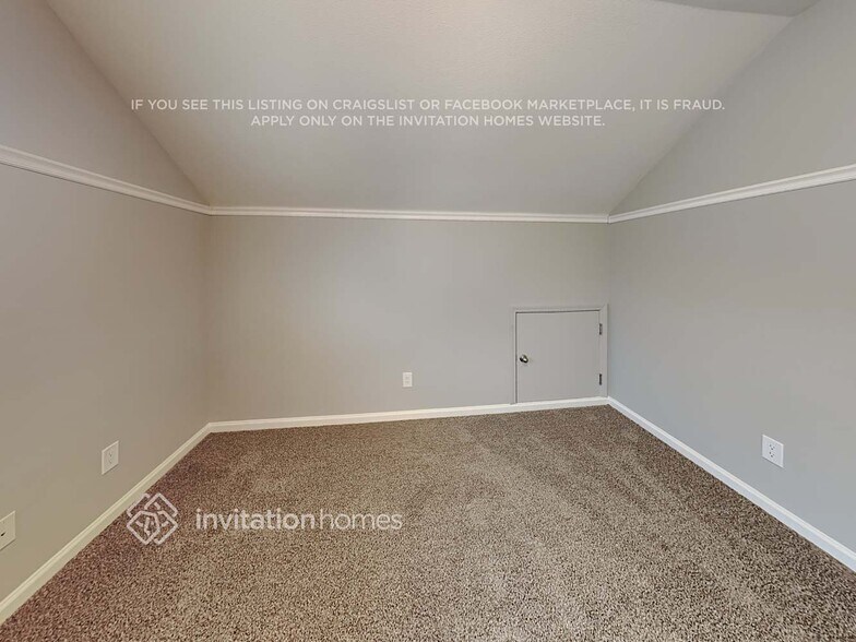 Building Photo - 1520 Bailey Dr