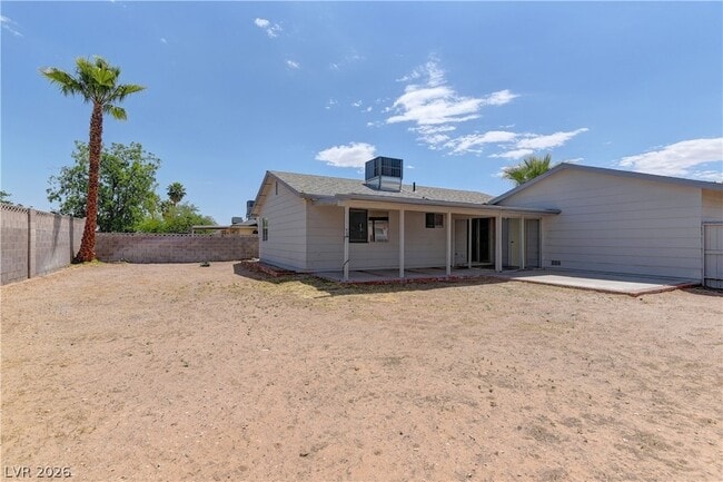 Building Photo - 5708 W Pine Cone Pl