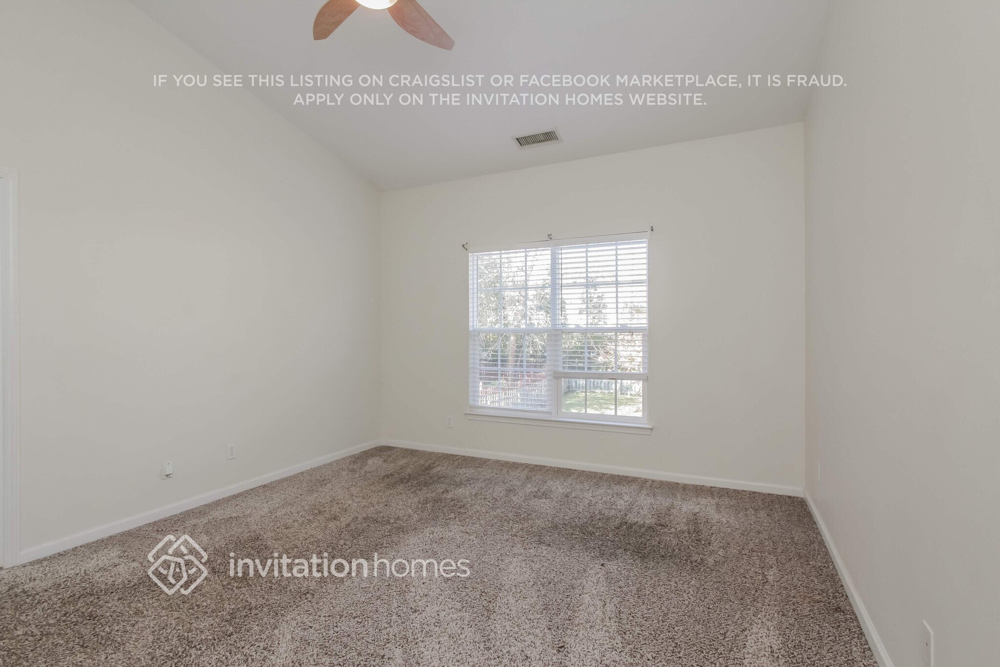 Building Photo - 6894 Fenwick Dr