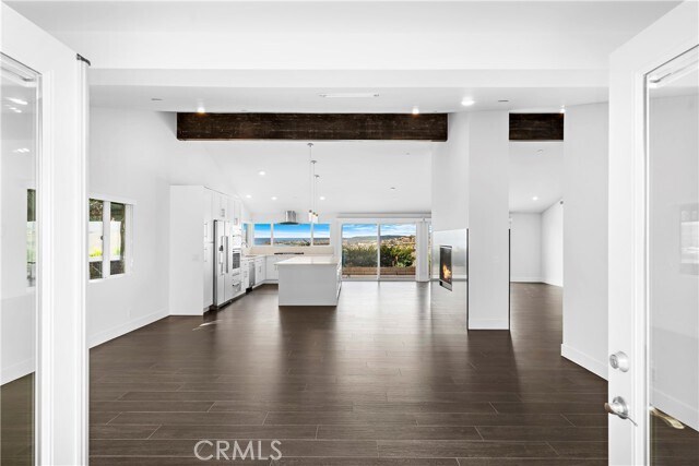 Building Photo - 701 Avenida Presidio