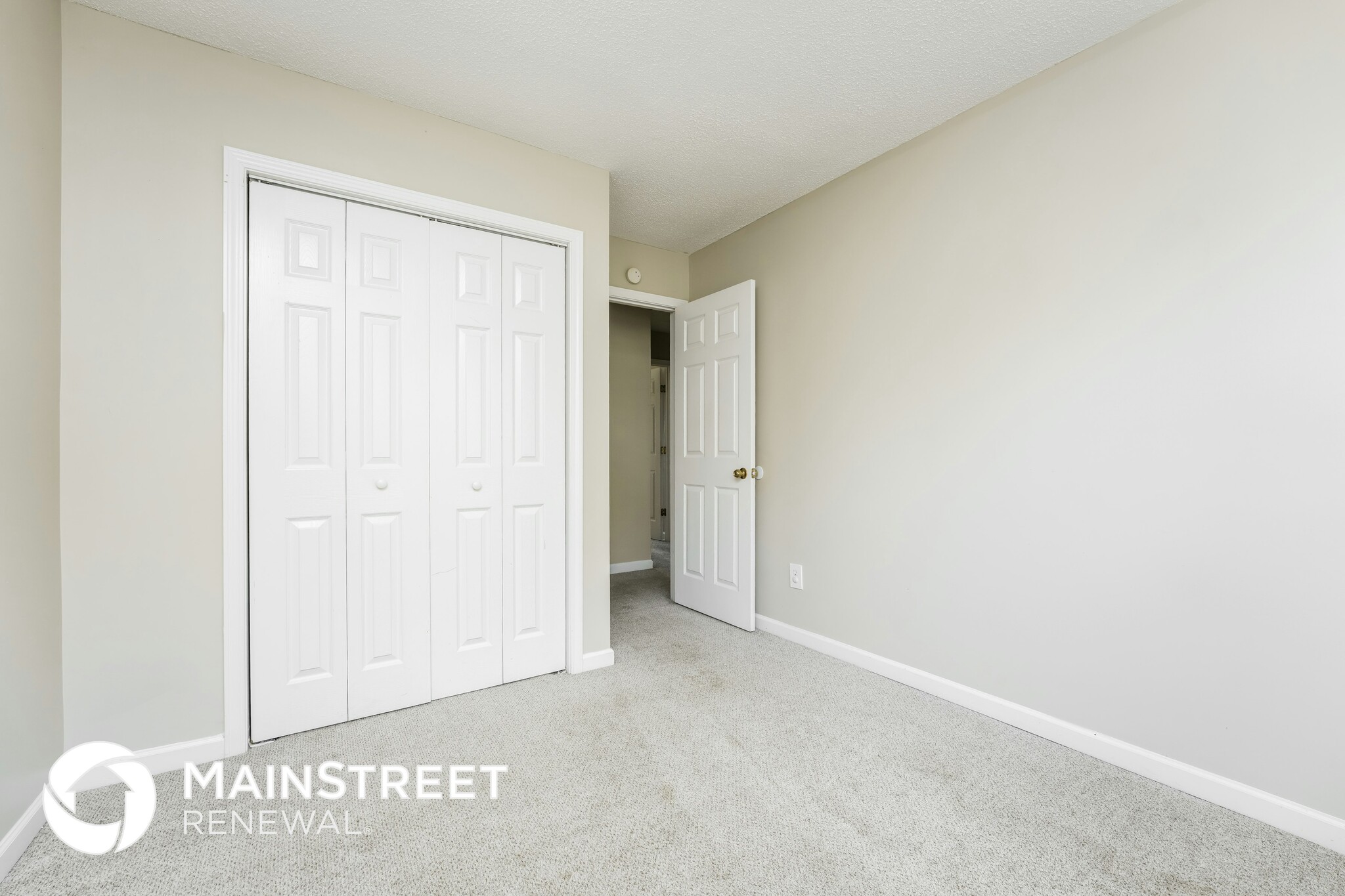 Building Photo - 2305 Nicole Dr