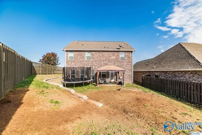Building Photo - 108 Erskin Parcus Dr
