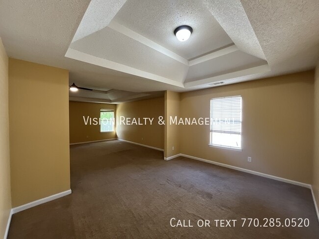 Building Photo - 4694 Glider Cir