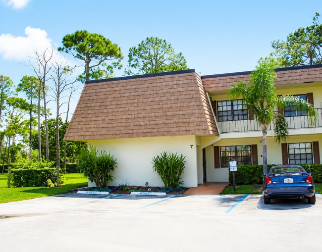 Building Photo - 4101 Oak Terrace Dr