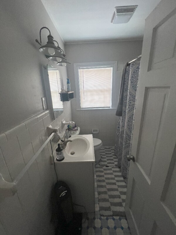 Building Photo - 142 Avant Ave