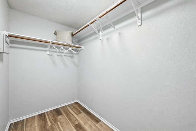Building Photo - 16727 Chamonix Terrace