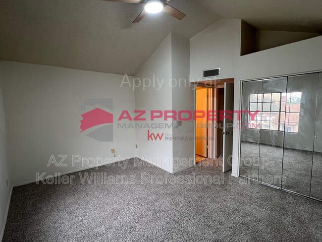 Building Photo - 8111 W Wacker Rd
