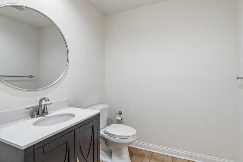 Building Photo - 12735 Edgemont Way