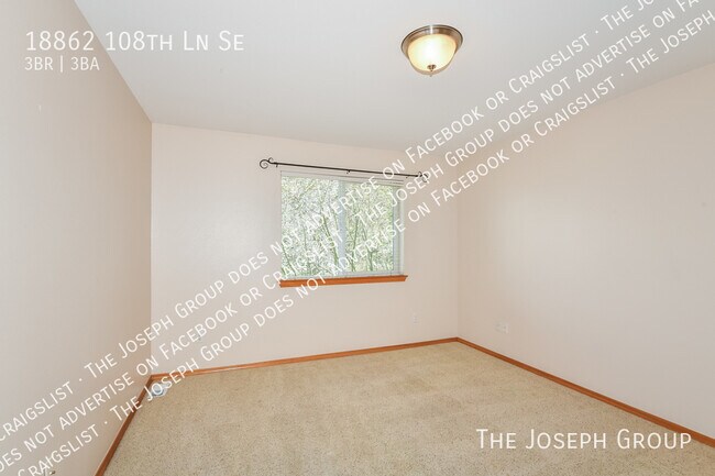 Building Photo - 18862 108th Ln SE