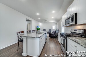 Building Photo - 384 Walnut Creek