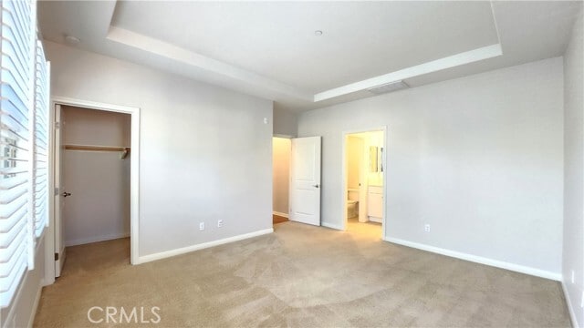 Building Photo - 22 Ovation