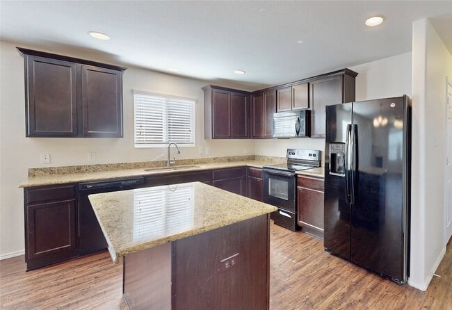 Building Photo - 2914 Whispering Pine Blvd