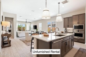 Building Photo - 21425 N 59th St