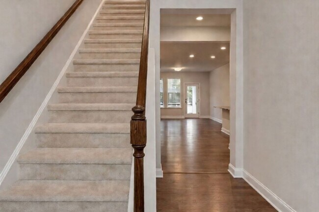 Building Photo - 1208 Craigmeade Dr