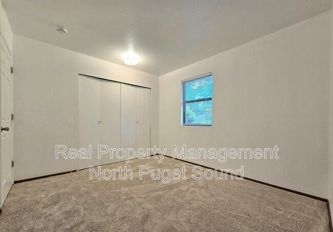 Building Photo - 9033 244th St SW