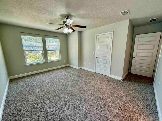 Building Photo - 6029 Royal Port Ct