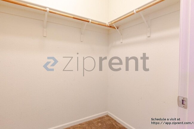 Building Photo - 681 Ringneck Ct